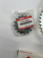 Preview: SUZUKI GSX-R 750 W X KETTENSATZ KETTEN KIT CHAIN SPROCKET SET ORIGINAL NEU L0155
