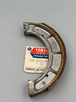 YAMAHA BRERMSBACKE HINTEN IT250 YZ250 IT400 IT425 YZ400 BRAKE SHOE XX36946