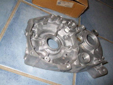 Yamaha LB 80 Bop Kurbelgehäuse Motorgehäuse links NEU