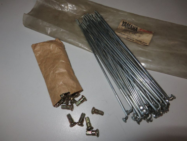 Yamaha Speichensatz hinten RD50M spoke set Original 18 Zoll