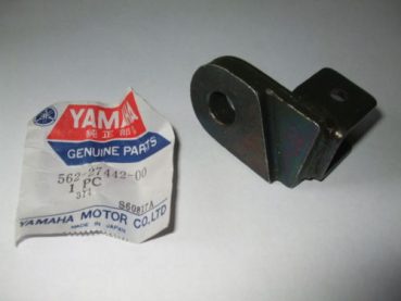 Yamaha Chappy Halter rechts für hintere Fußraste NEU