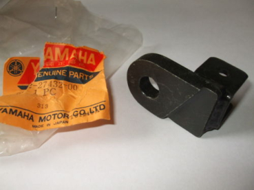 Yamaha Chappy Halter links für hintere Fußraste NEU