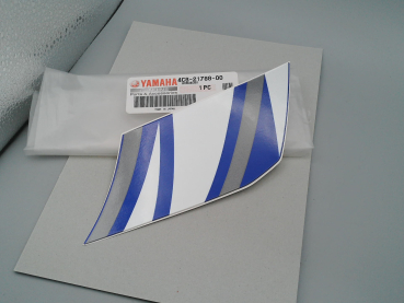 Yamaha YAMAHA-AUFKLEBER YZF-R1 Emblem für R1 – 4C8-21788-00