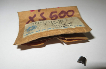 Yamaha Ventilkeile XS500 TX500 Cotter Valve 371-12118-02 Original NEU