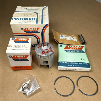 YAMAHA KOLBEN KIT 1.UEBERMASS PISTON ASSY (1STO/S) FS1 FS1DX FS1E FS50 ORIGINAL NEU