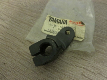 Yamaha Schaltarm Zahnkranz RD80 LCII Schaltgelenk shift arm 30W-18112-00 Original Neu