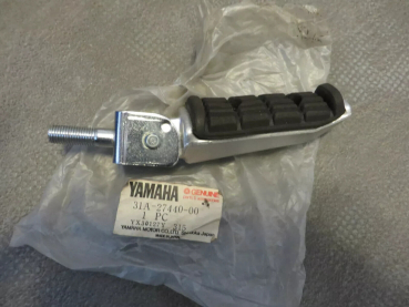 Yamaha Fußraste hinten rechts XJ900 31A FJ1200 rear Footrest R.H 31A-27440-00 Original Neu