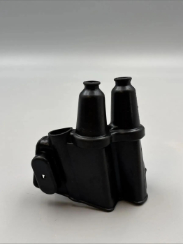 SUZUKI ABDECKUNG LT-Z400 COVER, REAR BRAKE XX22823