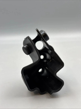 SUZUKI ABDECKUNG LT-Z400 COVER, REAR BRAKE XX22823