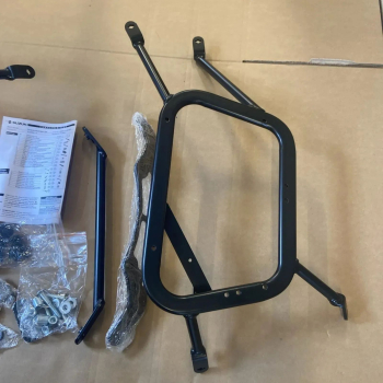 SUZUKI V-STROM 650 SEITENKOFFERTRÄGER NEU ORIGINAL 990D0-11J00-065 SA0834