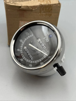 SUZUKI TACHOMETER GZ125 SPEEDOMETER 34110-12F00 XX22877