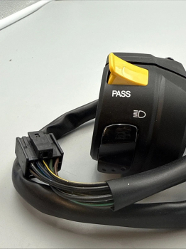 SUZUKI LENKERSCHALTER LINKS GSX650F GSX1250FA SWITCH,HANDLE,L ORIGINAL XX22880