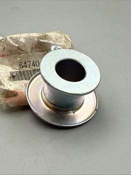 SUZUKI DISTANZSTÜCK RECHTS GSX750F GSX600FU GS500EU SPACER,RR AXLE,R XX36993