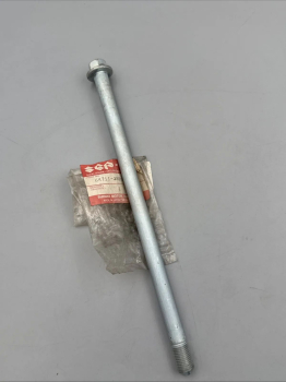 Yamaha SUZUKI ACHSE AN125 RB50 AXLE,RR 64711-28B00 XX37003 64711-28B00 Original Ersatzteil – MG-Teileshop