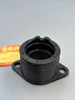SUZUKI ANSAUGSTUTZE TS250 GT250 PIPE,INTAKE XX37031