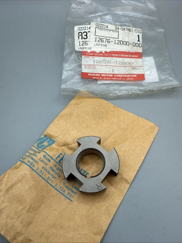 SUZUKI LAUFRING RACE DR650  12676-12D00 XX37114
