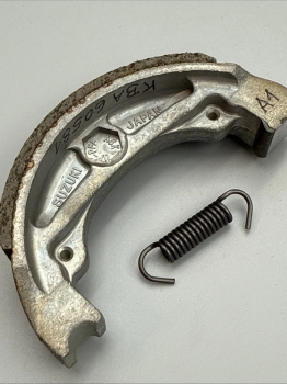 SUZUKI BREMSBELAG EINZEL. TS50W SHOE RARE BRAKE XX36792