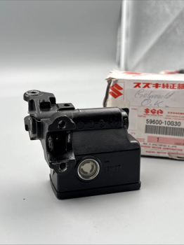 Yamaha SUZUKI HAUPTBREMSZYLINDER VORNE GSR750 SV650 CYLINDER ASSY,FR MASTER XX22742 59600-10G30 Original Ersatzteil – MG-Teil