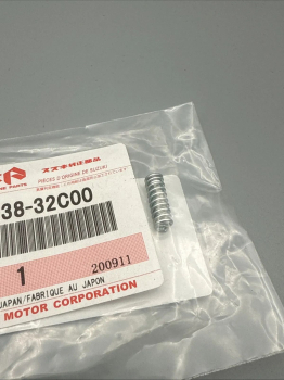 SUZUKI FEDER GSX750F GSX1100F VL1500 SPRING 57438-32C00 XX36612