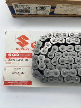 SUZUKI GSX 600 F K-M KETTENSATZ KETTEN KIT CHAIN SPROCKET SET ORIGINAL NEU L0149