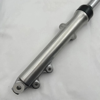 SUZUKI GN125 GABELBEIN LINKS FRONT FORK ASSY LEFT 5110405301 ORIGINAL NEU GB0252