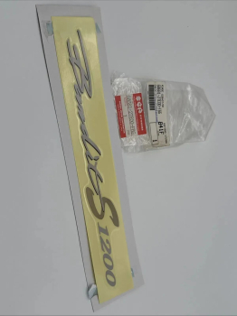 SUZUKI AUFKLEBER, VERKLEIDUNG GSF1200 GSF1200SW EMBLEM,COWLING SIDE D01673