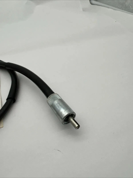 SUZUKI GS1100  TACHOWELLE CABLE SPEEDOMETER 34910-10990 ORIGINAL XX21787
