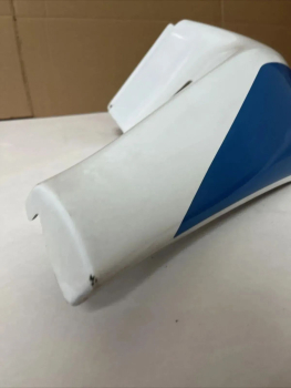 SUZUKI GSXR750 DECKEL RAHMEN LINKS COVER, FRAME, L WHITE GSXR750 K01136