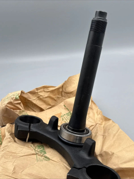 SUZUKI UNTEN GABELBRÜCKE GSX600F GSX750F STEM,STEERING LOWER FORK YOKE XX23271