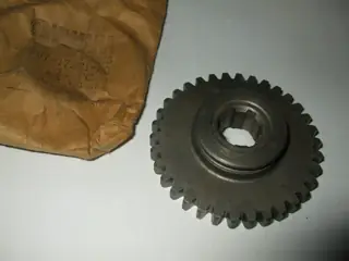 Yamaha GT50 GT80 Getriebezahnrad 2. Gang Original 367-17221-00 NEU
