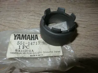 Yamaha Auspuffmutter LB50 Chappy Original NEU