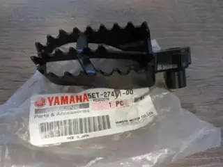 Yamaha Fußraste links YZ85 YZ125 YZ250 YZ400 WR250F WR450F 5ET-27411-00 NEU