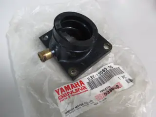Yamaha Ansaugstutzen DT80 LCII joint carburetor Original NEU