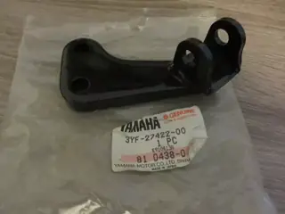 Yamaha Fußrastenhalter vorne rechts XTZ660 Tenere Bracket Footrest RH 3YF-27422-00 Original