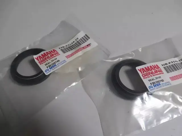 Yamaha Gabel Staubdichtung Satz WR125 X WR125 R fork dust seal Set NEU erparts (7178) 22B-F3144-10