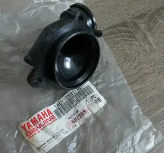 Yamaha Einfüllstutzen Kühler FZS600 FZS1000 filler neck 1AE-12591-00 Original NEU