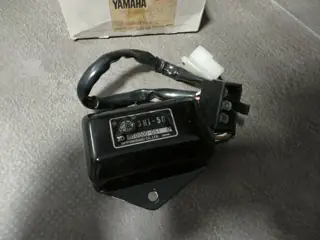 Yamaha CDI Zündbox SR500 Steuergerät 3H1-85540-50 Original NOS