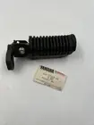 YAMAHA FUSSRASTE VORNE LINKS FRONT FOOTREST ASSY L.H RD350LC RD250LC NOS XX20876