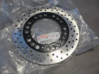 Yamaha Bremsscheibe hinten FZR600 TDM900 TRX850 FZS600 YZF600 NEU