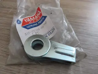 Yamaha Kettenspanner YZ100 YZ125 YZ175 YX600 chain adjuster 537-25388-00 Original Neu
