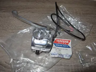 Yamaha Choke Hebelhalter links FS1 Kupplungshebel lever holder 468-82710-11-94
