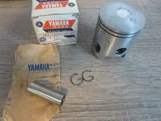 Yamaha Kolben Standart RD200 piston 1E8-11631-00-97 Original NEU