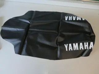 Yamaha Sitzbank Sitzbezug DT80 LCII DT125 seat cover original NOS