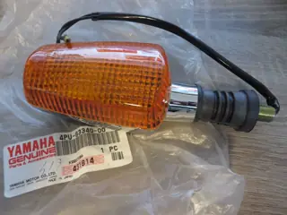Yamaha Blinker hinten rechts XJR1200 XJR1300 flasher Original NEU