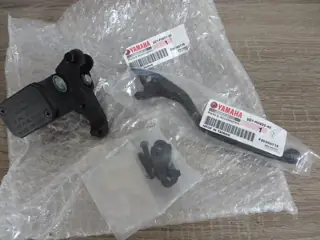 Yamaha Brempspumpe vorne Hauptbremszylinder YZF-R125 Original NEU
