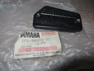 Yamaha Deckel Kupplungsflüssigkeit FJ1200 FZ750 FZR1000 VMAX FZX750  1FK-26452-01 ORIGINAL