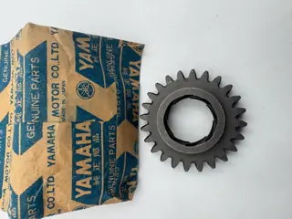 Yamaha Kickstarter-Zahnrad 24T 353-15641-00 DT50MX TY50M RD50M LB80 DT80MX Originalteil NEU