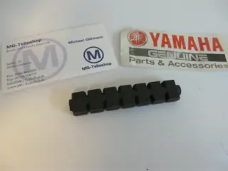 Yamaha Zylinderkopf Kühlrippen Gummipuffer RD250 RD350 cylinder head absorber 521-11162-01 Original