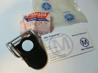 Yamaha Sitzbank Verriegelung RD250 RD350 GT50 GT80 353-24776-00-33 Original NOS