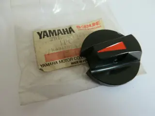Yamaha Benzinhahn Hebel RD350 YPVS lever fuel cock 29L-24524-01  Original NEU
